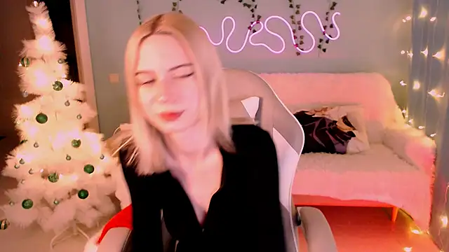 Sweet Richal online show from 12-14-24, 10:07