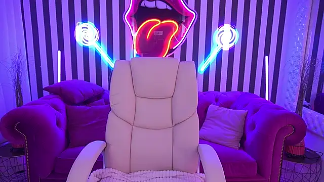 EmilySunshineS online show from 04-22-26, 05:54