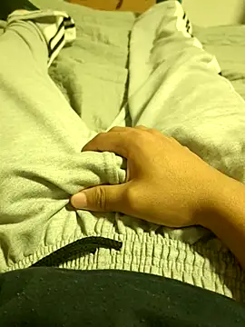 Miuxy online show from 12-22-25, 09:12