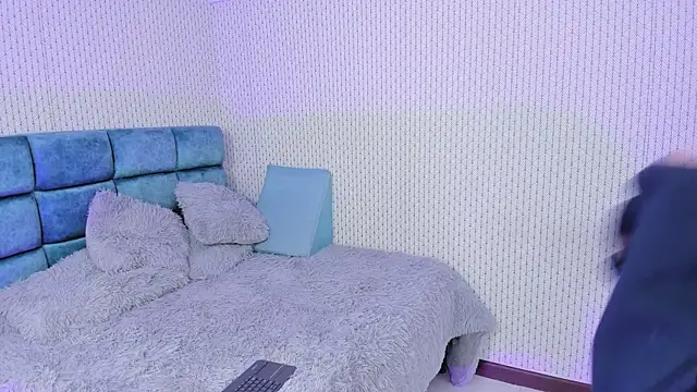 kitty ford online show from 01-06-25, 03:40