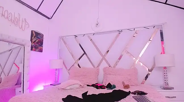 Snapshot of naughty__sara chatting on 01-26-25, 03:03 naughty  sara online show from 01-26-25, 03:03