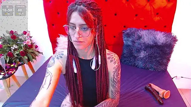 Sofi F w online show from 02-18-25, 01:32