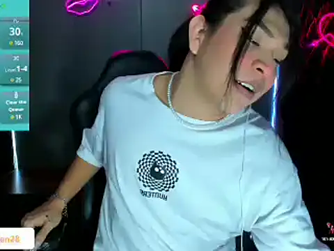 miavalentinaaa online show from 01-25-25, 12:17