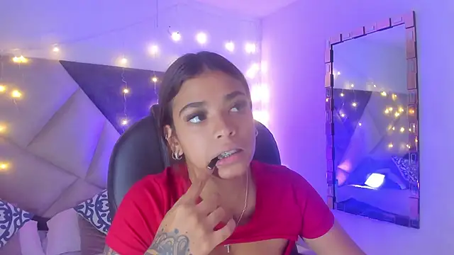 GiaFu online show from 10-28-25, 04:53