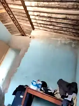 putoso031 online show from 12-17-24, 04:32