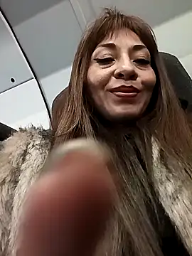 Snapshot of KarolinaReaper chatting on 03-06-25, 08:41 KarolinaReaper online show from 03-06-25, 08:41