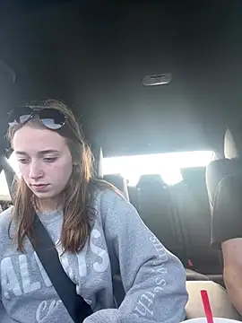 Maxinebabyyy online show from 12-15-24, 07:21