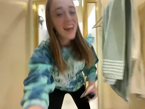 Maxinebabyyy online show from 01-31-25, 01:43