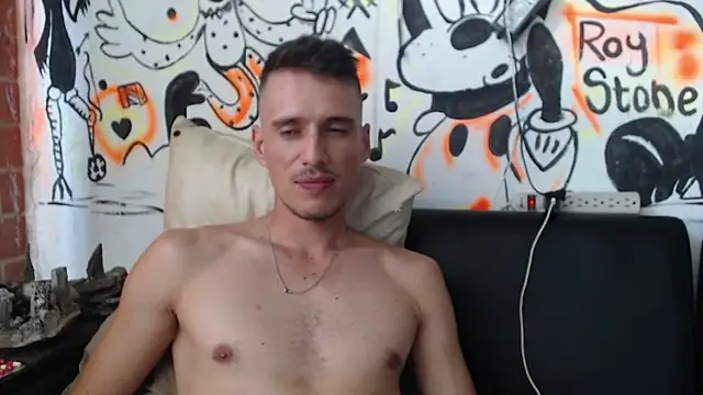 roystonee01 online show from 02-17-26, 09:10