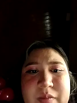 Snapshot of sharyl_24 chatting on 02-15-26, 04:31 sharyl 24 online show from 02-15-26, 04:31