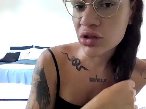 LadyDaemon online show from 01-14-26, 03:50