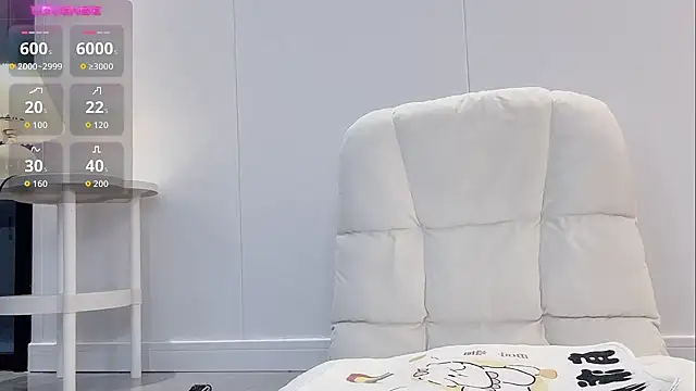 jiaozi-kiss online show from 10-17-25, 01:53