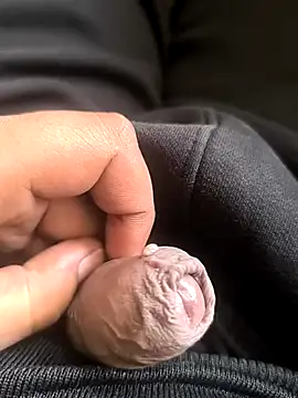 rana9639 1 online show from 12-03-24, 05:42