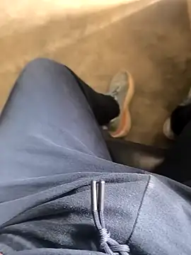 rana9639 1 online show from 12-17-24, 06:45