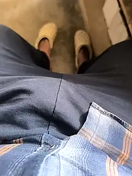 rana9639 1 online show from 03-10-25, 08:26