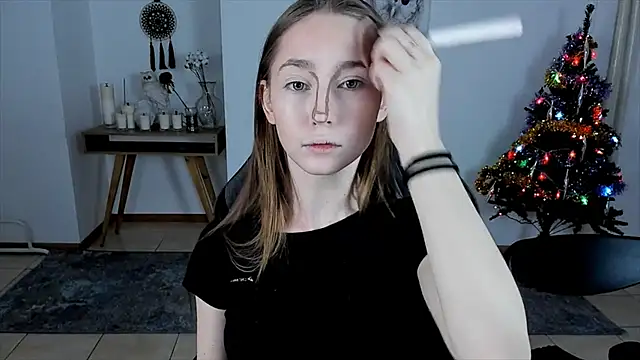 Snapshot of fuunnybunny chatting on 12-20-24, 01:22 fuunnybunny online show from 12-20-24, 01:22