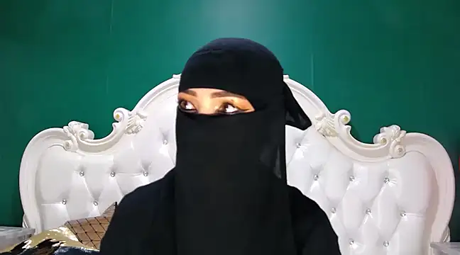 Snapshot of Hajar_Kar chatting on 03-04-25, 05:00 Hajar Kar online show from 03-04-25, 05:00