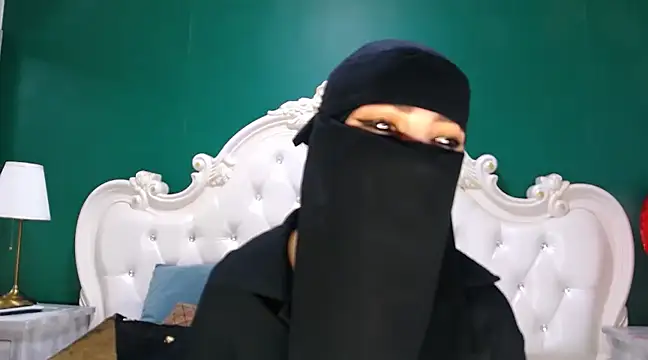 Snapshot of Hajar_Kar chatting on 03-05-25, 05:29 Hajar Kar online show from 03-05-25, 05:29