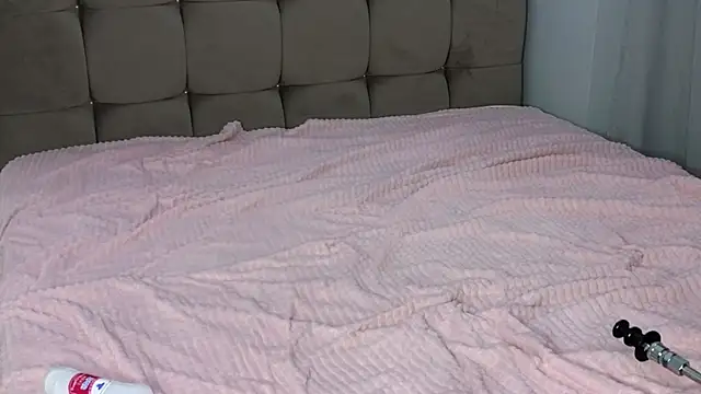 magnificent angel online show from 02-19-25, 10:31