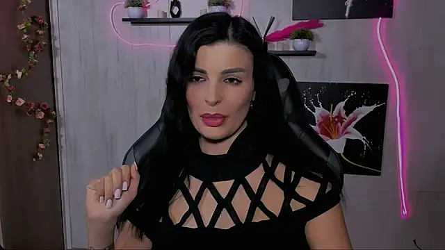 KayWuds online show from 02-09-25, 05:22