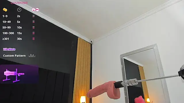 Snapshot of sweetsofia18 chatting on 01-14-25, 02:00 sweetsofia18 online show from 01-14-25, 02:00