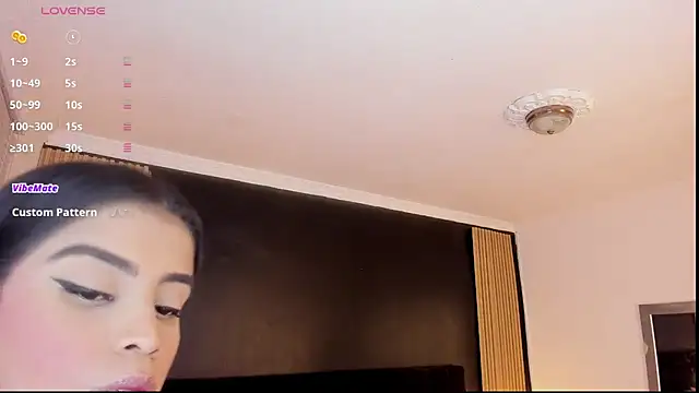 Snapshot of sweetsofia18 chatting on 11-22-25, 11:26 sweetsofia18 online show from 11-22-25, 11:26