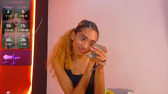 Charlotte Love10 online show from 02-20-26, 01:33