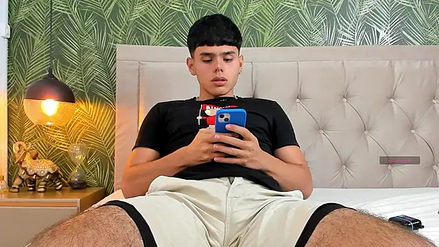 Snapshot of Nathaniel_Park chatting on 01-09-25, 05:23 Nathaniel Park online show from 01-09-25, 05:23