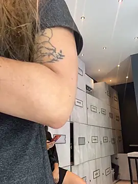 Snapshot of ambarsorachi chatting on 09-19-25, 07:47 ambarsorachi online show from 09-19-25, 07:47