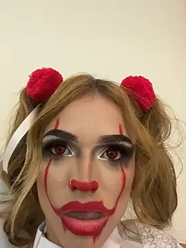 Snapshot of ambarsorachi chatting on 10-17-25, 09:39 ambarsorachi online show from 10-17-25, 09:39