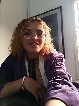 Snapshot of Missbrave1 chatting on 02-20-25, 10:48 Missbrave1 online show from 02-20-25, 10:48