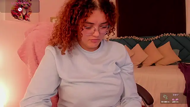 Snapshot of Missbrave1 chatting on 10-15-25, 03:17 Missbrave1 online show from 10-15-25, 03:17