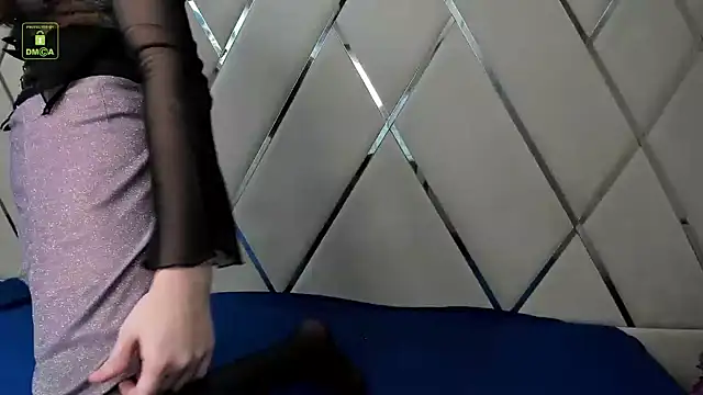 YukoFanee online show from 12-12-24, 03:16