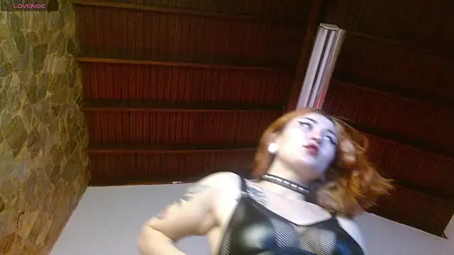 Snapshot of madame_ibby chatting on 10-03-25, 01:08 madame ibby online show from 10-03-25, 01:08