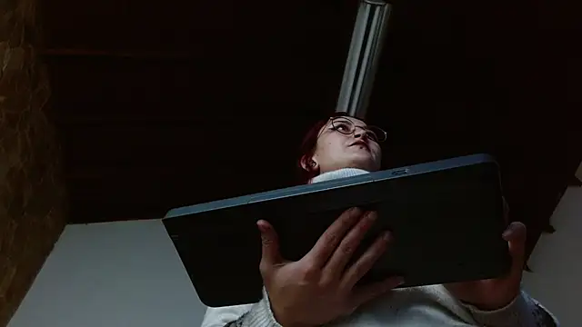 Snapshot of madame_ibby chatting on 10-23-25, 12:48 madame ibby online show from 10-23-25, 12:48