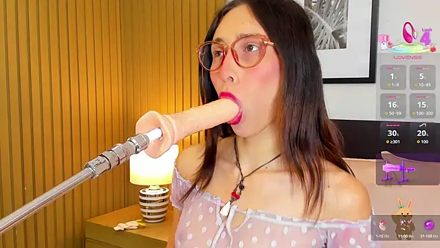 doll bella  online show from 04-14-26, 07:53