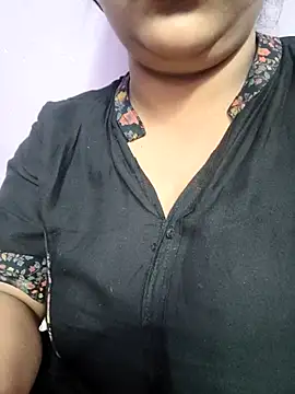 Cute payal0 online show from 03-29-26, 01:44
