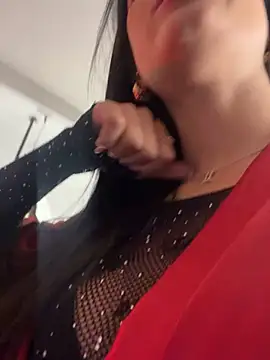 Alisha-Bond online show from 12-03-24, 11:57