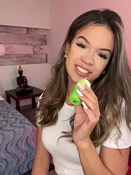 Alisha-Bond online show from 01-20-25, 11:54