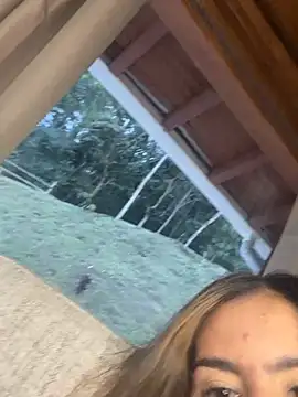 Alisha-Bond online show from 02-17-25, 10:47