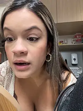 Alisha-Bond online show from 09-09-25, 11:04