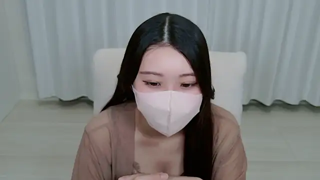 yuki room online show from 09-13-25, 01:22