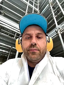 Snapshot of Lecatore80 chatting on 10-16-25, 01:12 Lecatore80 online show from 10-16-25, 01:12