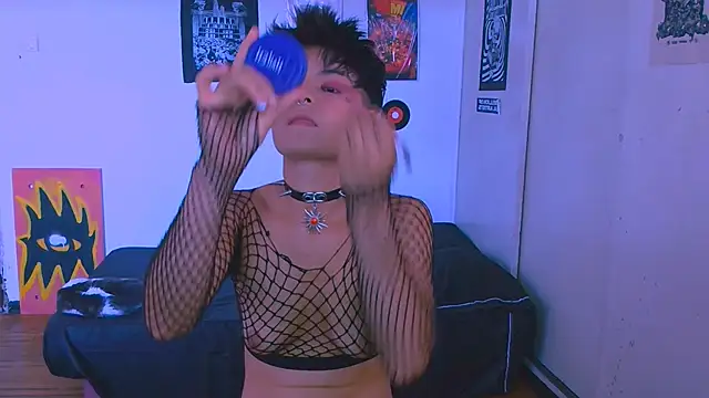 Snapshot of alex_one888 chatting on 11-10-25, 09:03 alex one888 online show from 11-10-25, 09:03