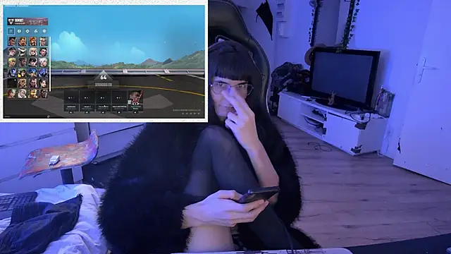 CeriseLapine online show from 10-28-25, 11:29