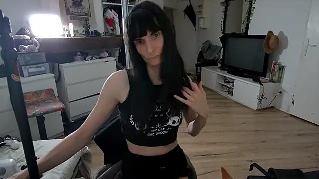 CeriseLapine online show from 12-01-25, 09:09