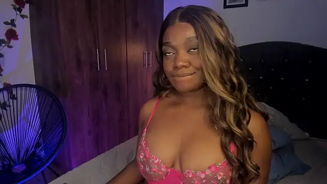 Im Maria online show from 02-23-25, 03:02