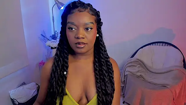 Im Maria online show from 10-14-25, 01:56