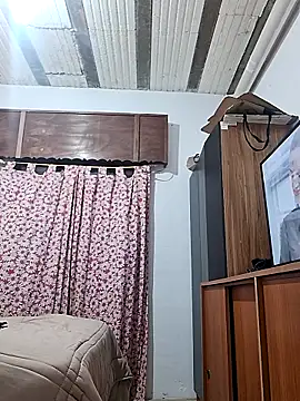 Snapshot of gina7772 chatting on 11-27-25, 03:08 gina7772 online show from 11-27-25, 03:08