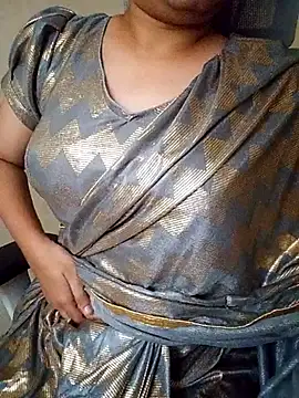 Indianhyna online show from 09-24-25, 07:12